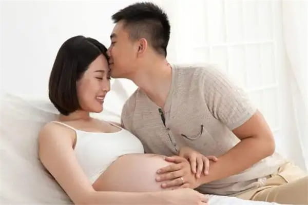 试管婴儿周期：揭秘子宫内膜的“黄金标准”与完整流程插图(2)